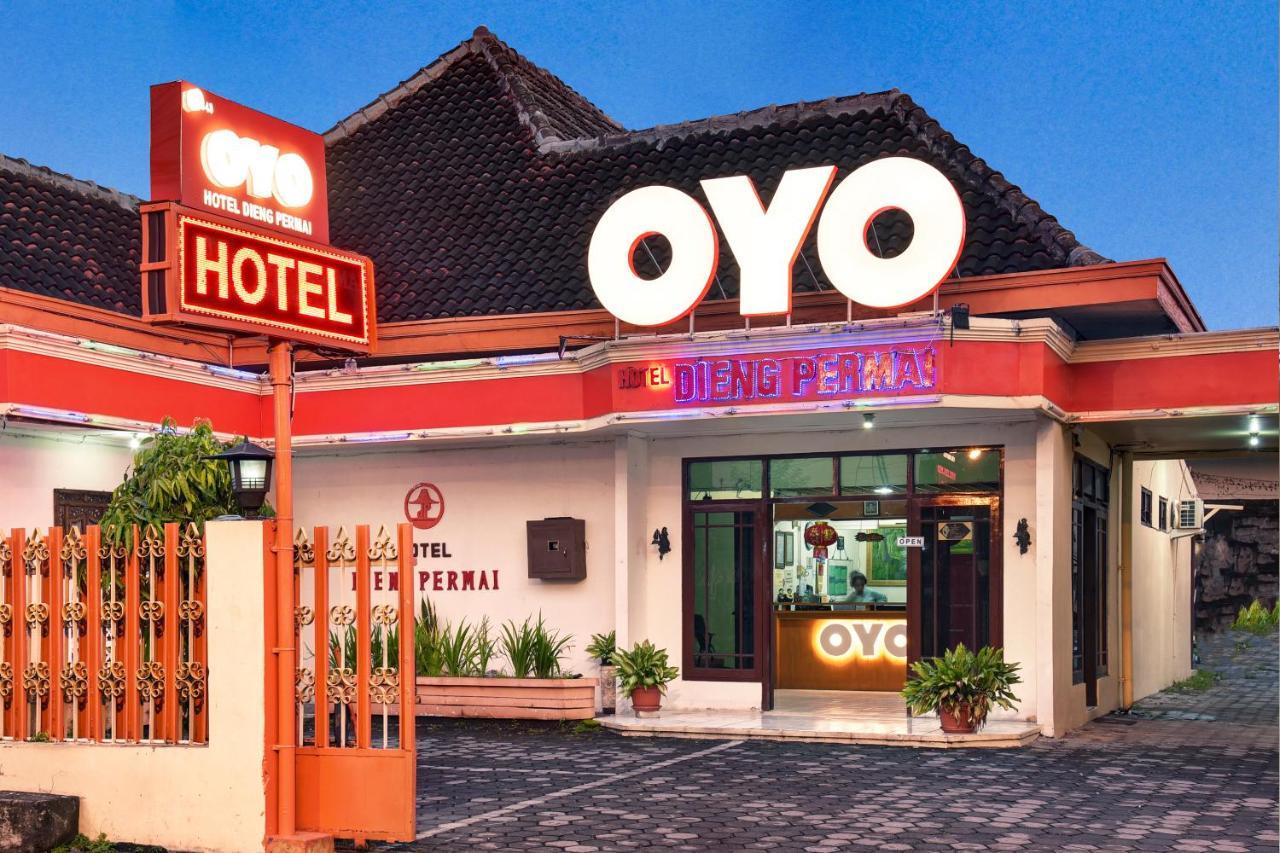 Oyo 348 Hotel Dieng Permai ジョグジャカルタ エクステリア 写真