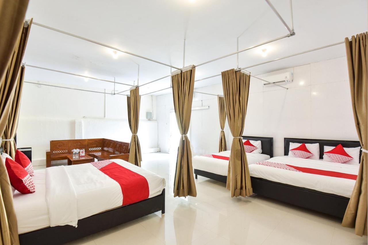 Oyo 348 Hotel Dieng Permai ジョグジャカルタ エクステリア 写真